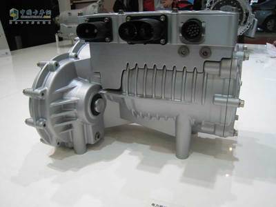 科技創(chuàng)新驅(qū)動未來出行——ZF多款變速器產(chǎn)品亮相上海車展